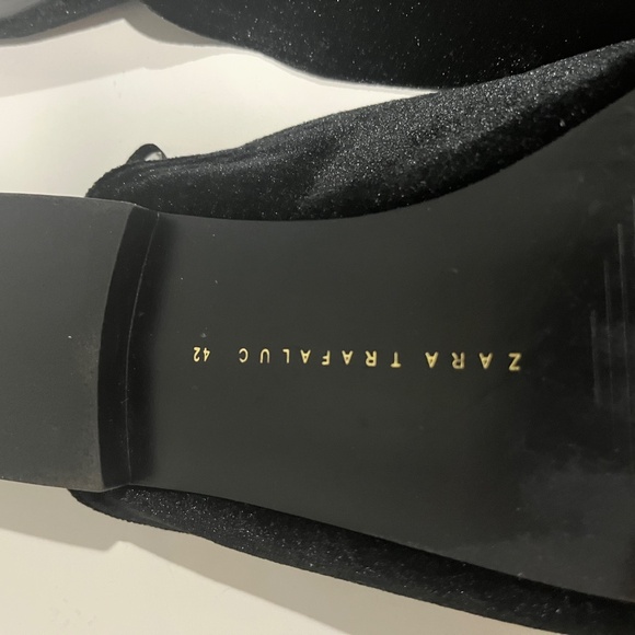 Black and Gold Spider Slippers/ Mules Trafaluc - Picture 10 of 14